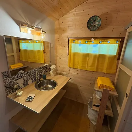 Grenouille Domaine De La Mamounette Tatil Evi